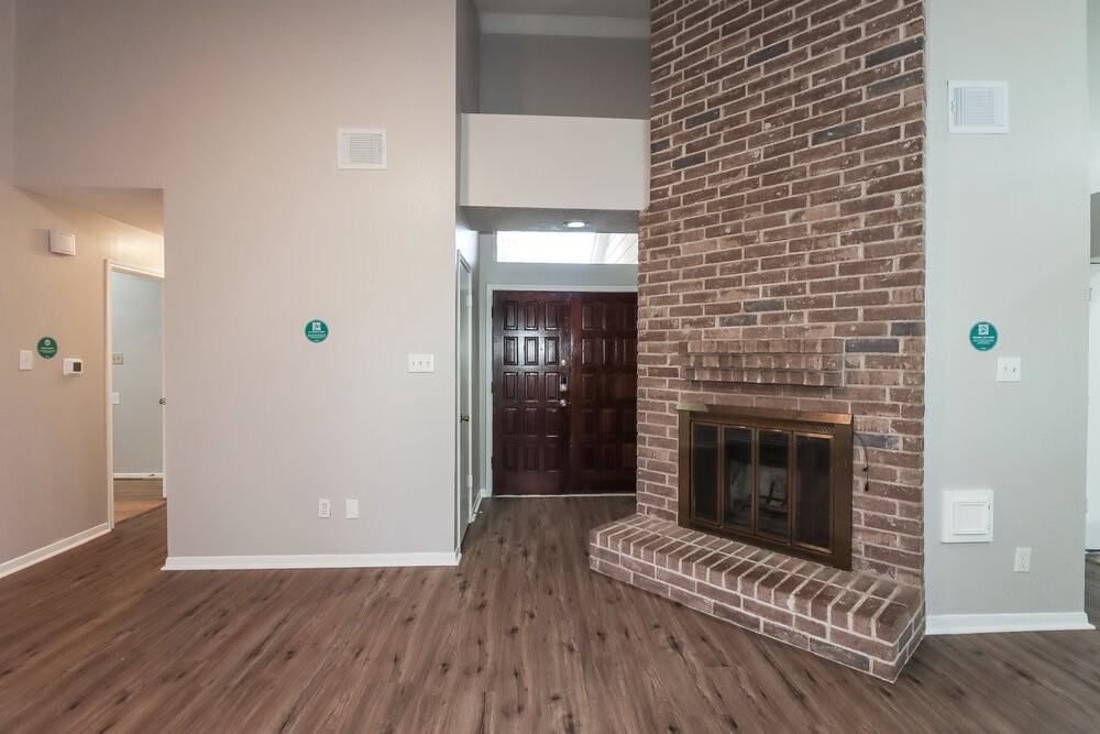 3919 Monteith Dr - Photo 4 of 19