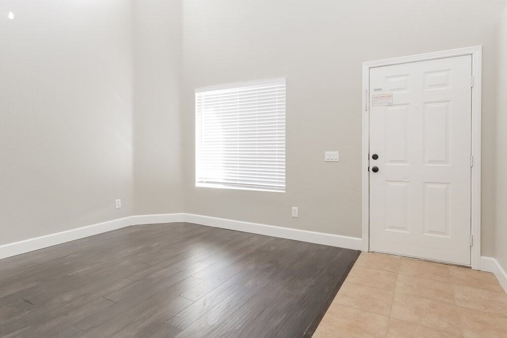 5309 Las Cruces Heights St - Photo 2 of 16