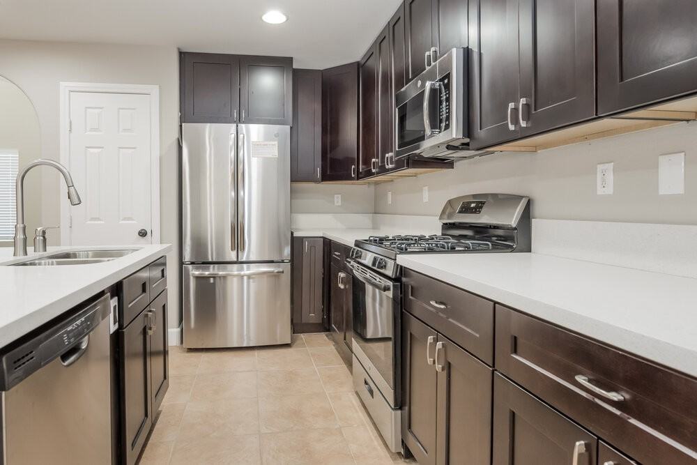 5309 Las Cruces Heights St - Photo 6 of 16