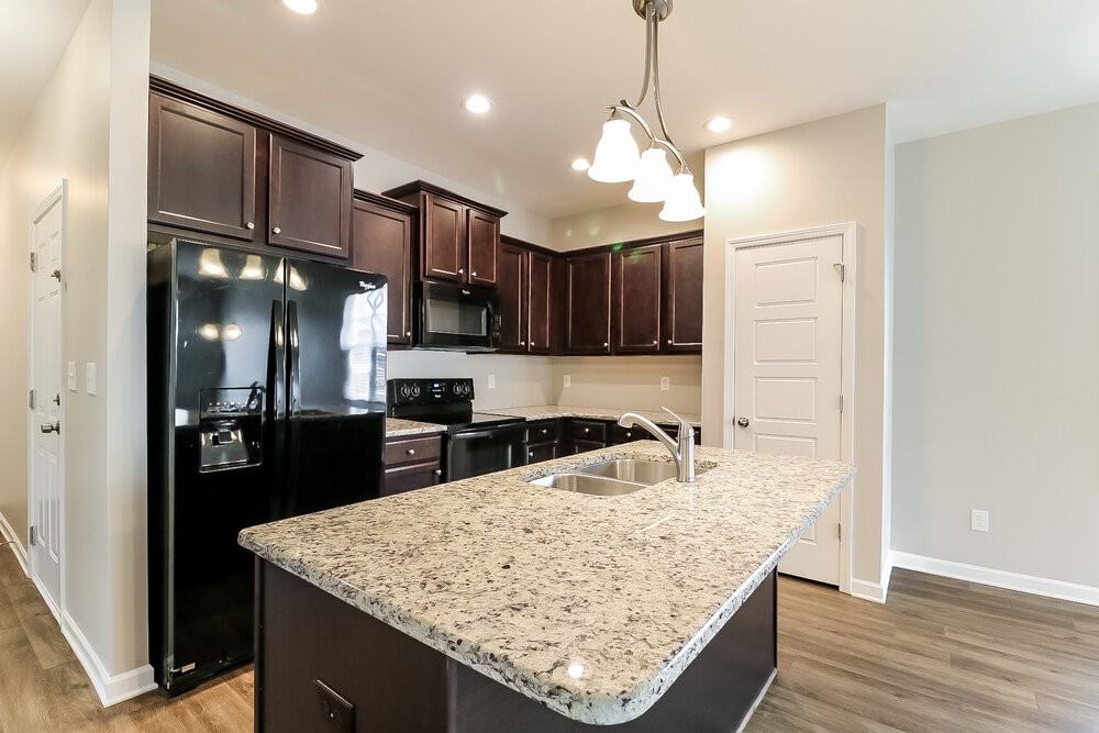 53 Manito Pl - Photo 7 of 16