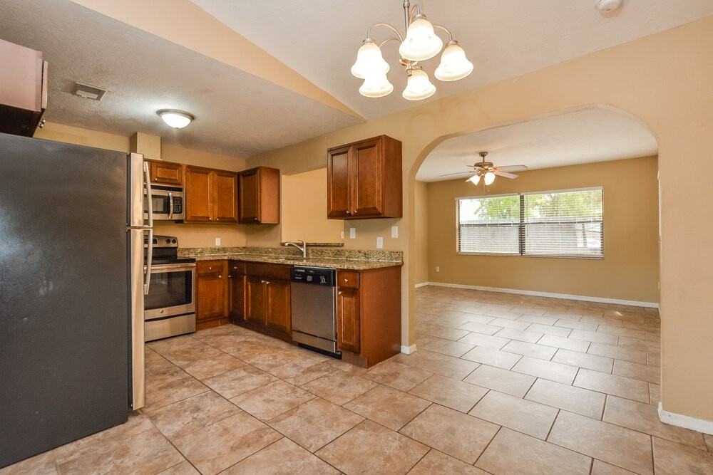 3645 E Powder Horn Rd - Photo 5 of 16