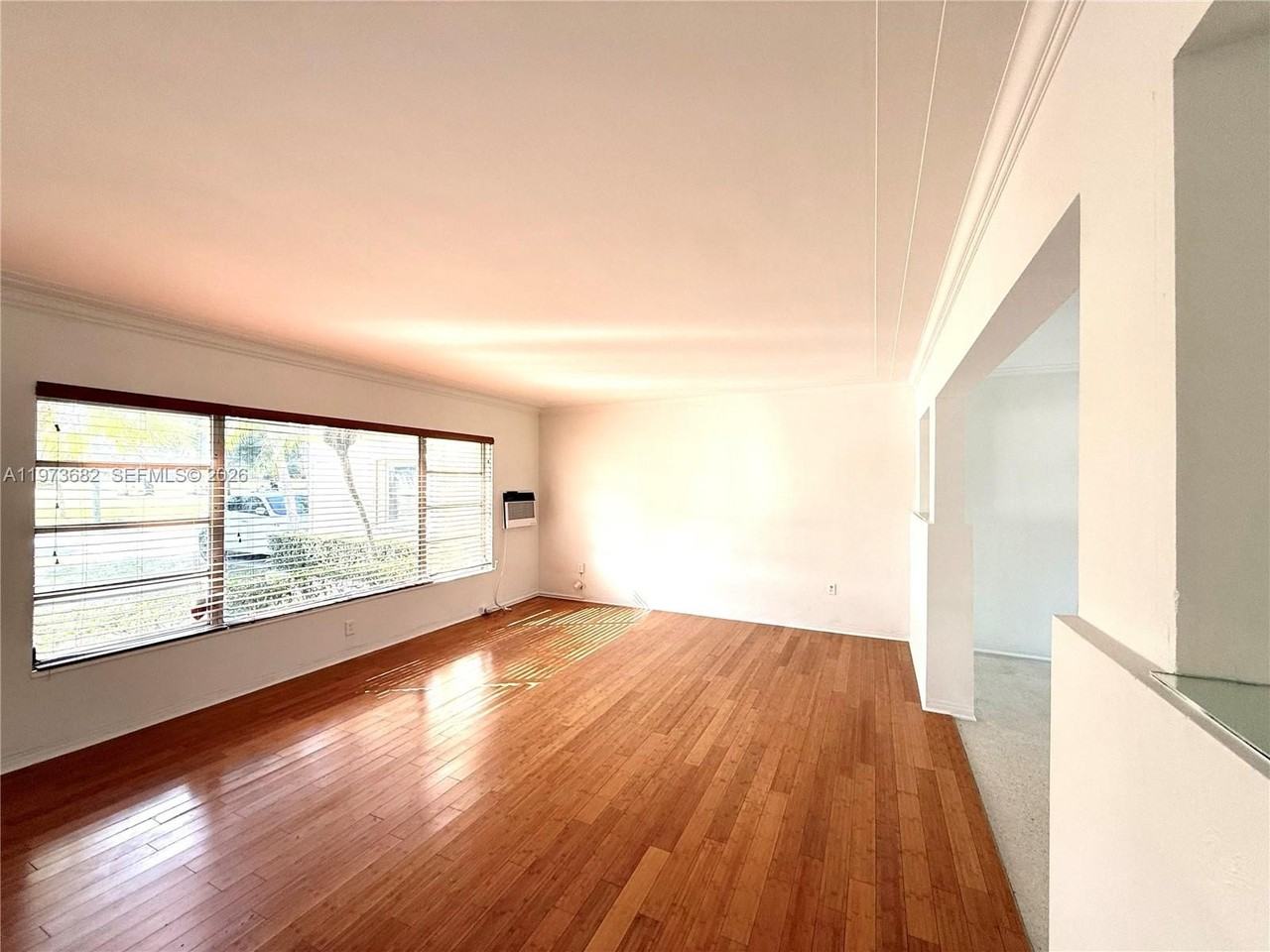 845 Fairway Dr - Photo 4 of 25