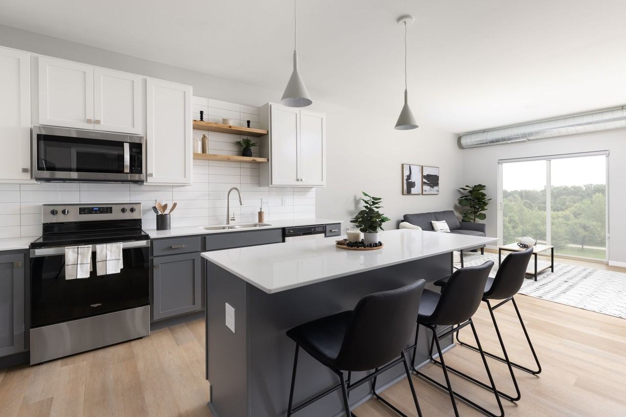 Wild Oak - Photo 2 of 50