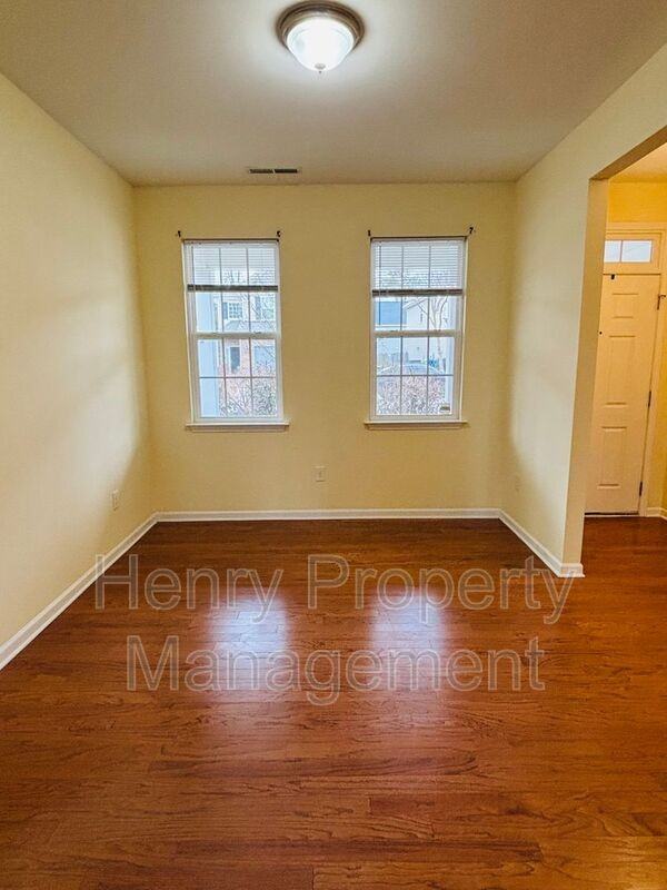 3705 Morman Springs Ln - Photo 2 of 25