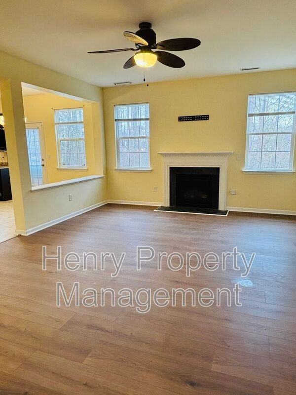 3705 Morman Springs Ln - Photo 4 of 25