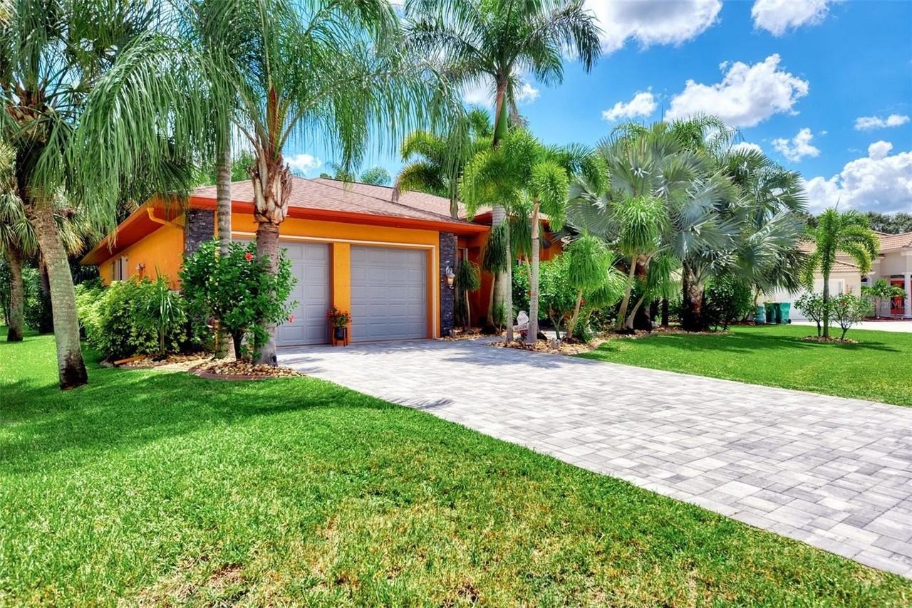 118 Sao Luiz St - Photo 2 of 48