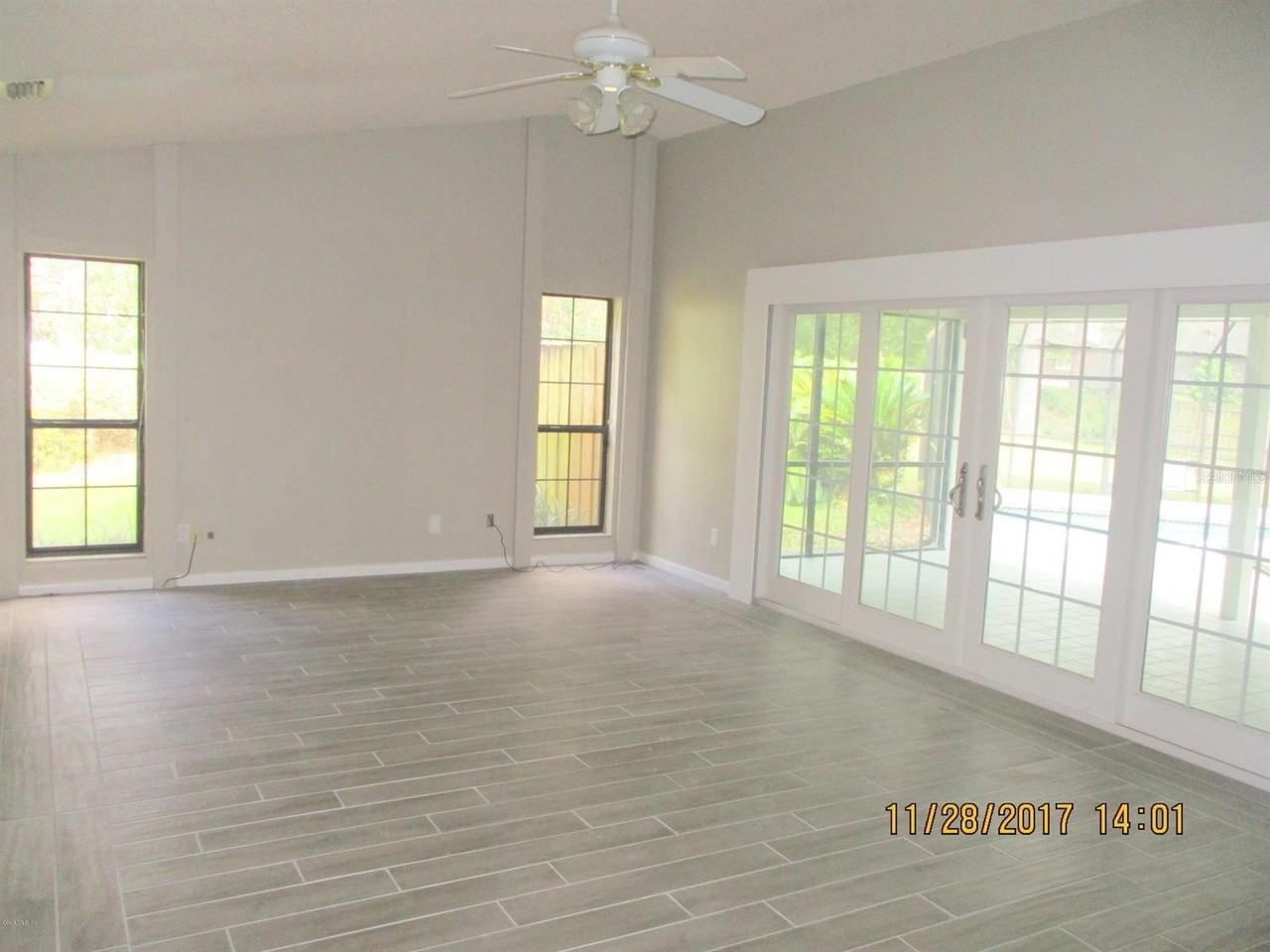 731 Se 46th Ct - Photo 4 of 17