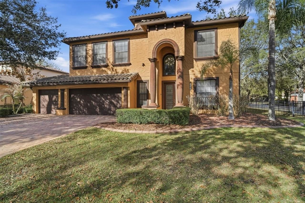 119 Elissar Dr - Photo 3 of 50