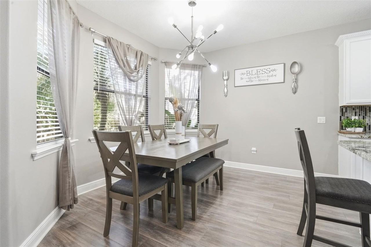 119 Elissar Dr - Photo 6 of 50