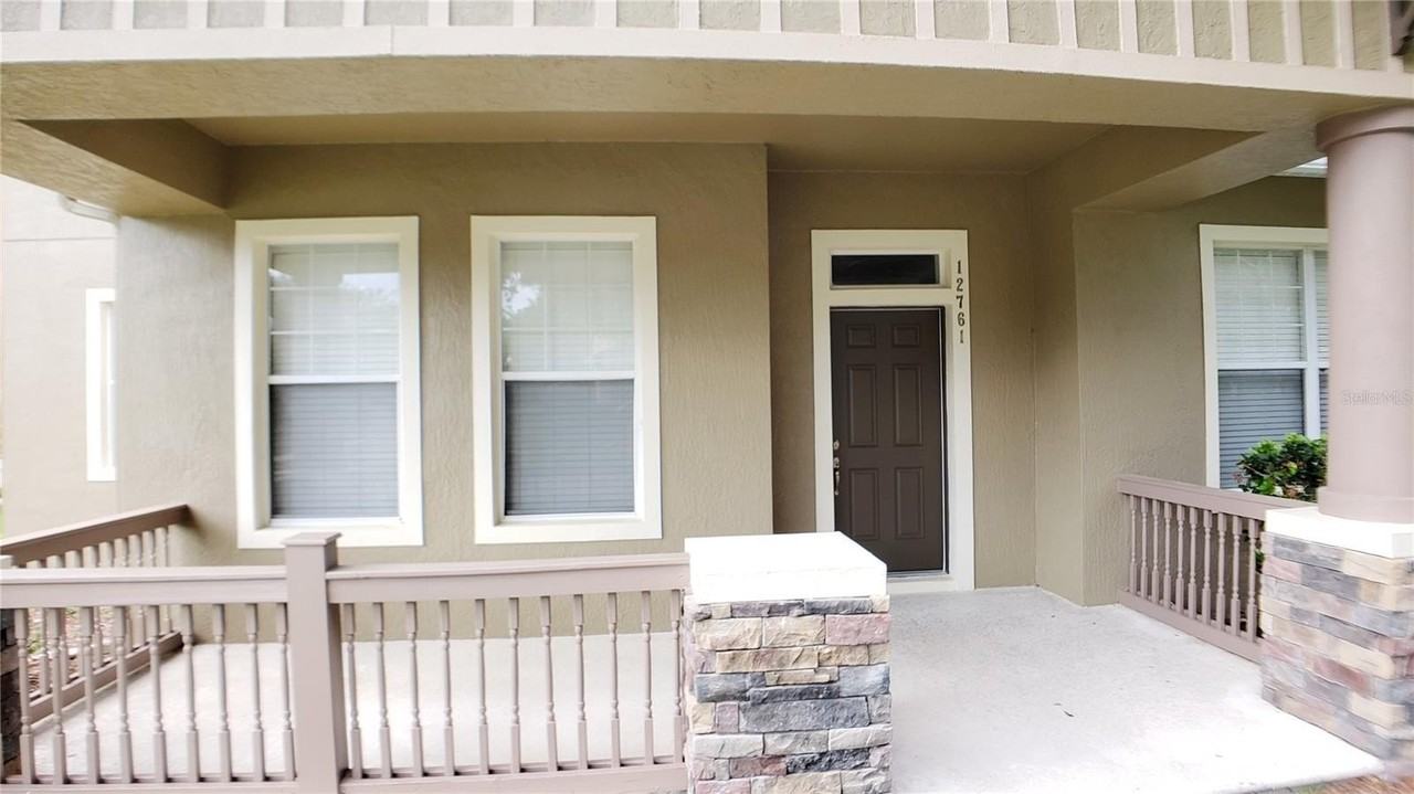 12761 Bideford Ave - Photo 3 of 37