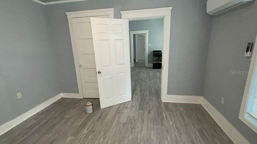 706 Harvey Ave - Photo 3 of 5