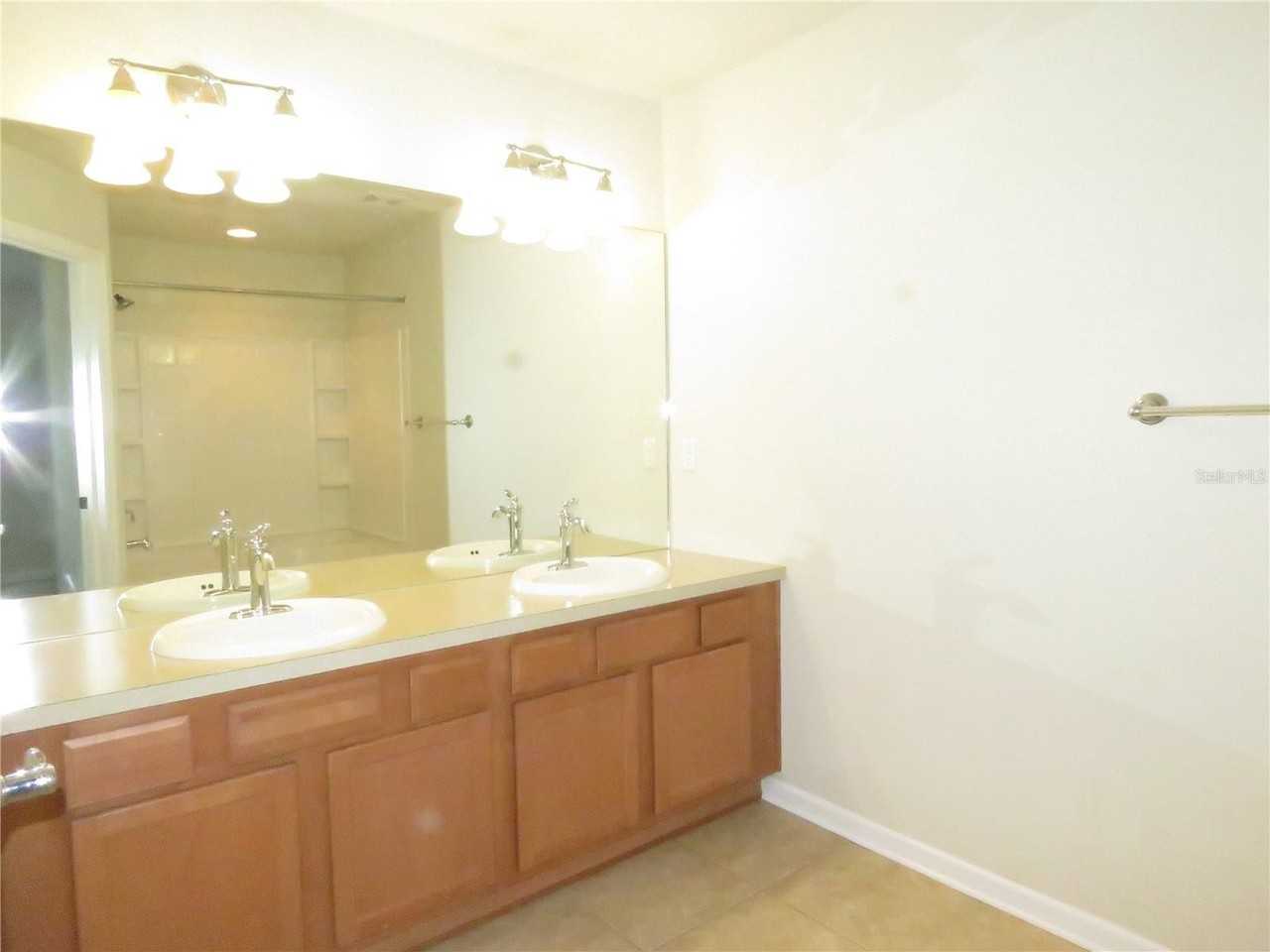 10224 Red Currant Ct - Photo 6 of 10