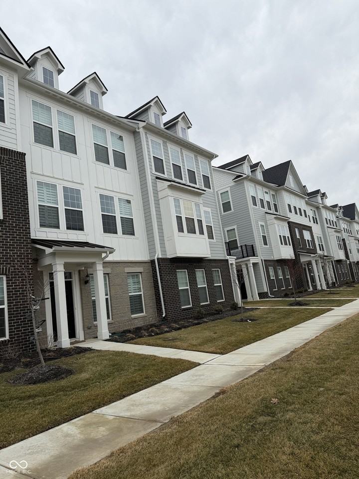 14517 Pomona Ln - Photo 3 of 27