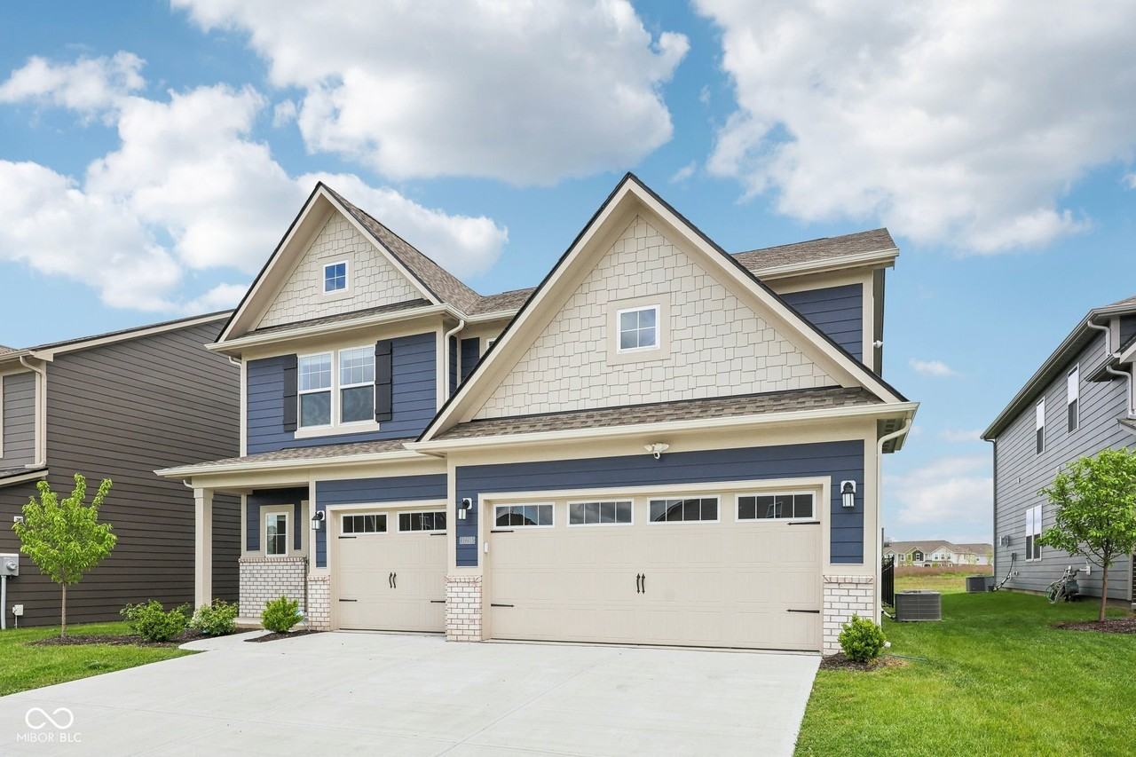 17255 Gresham Ln - Photo 2 of 50