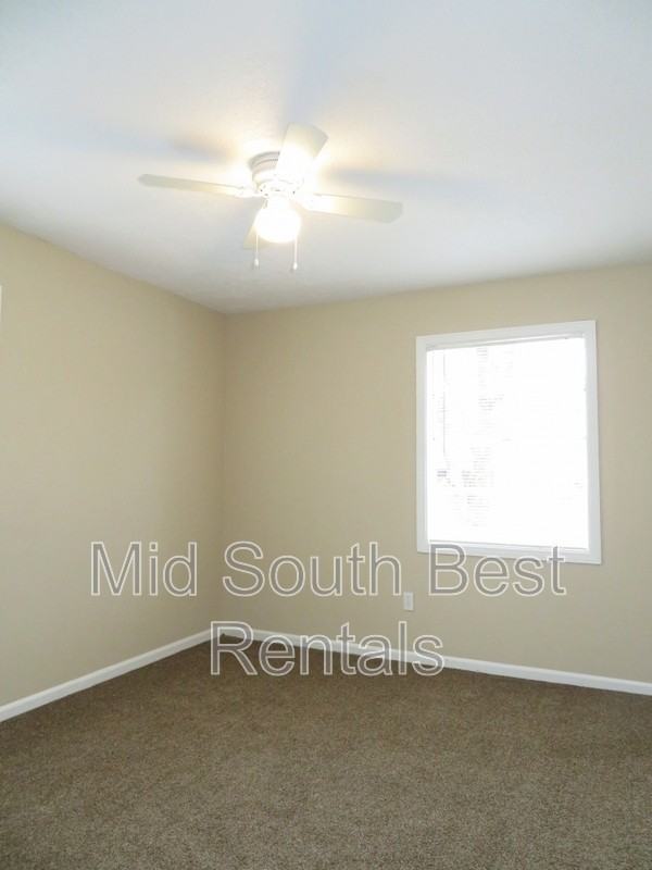 3265 Harvester Ln - Photo 5 of 8