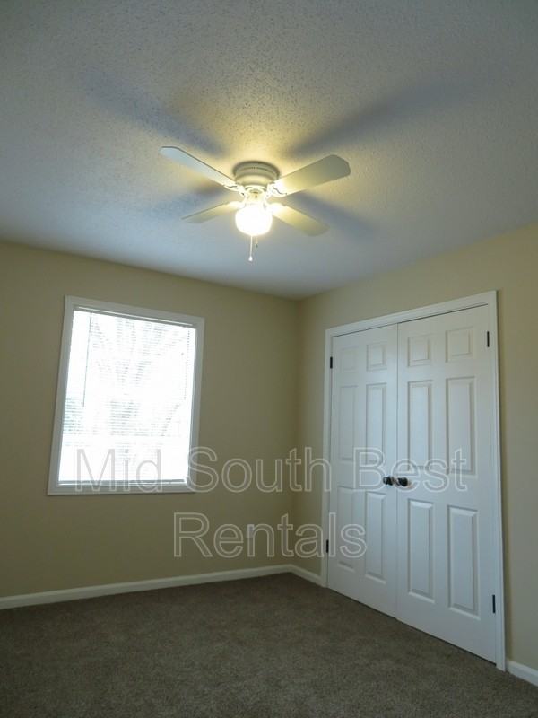 3265 Harvester Ln - Photo 6 of 8