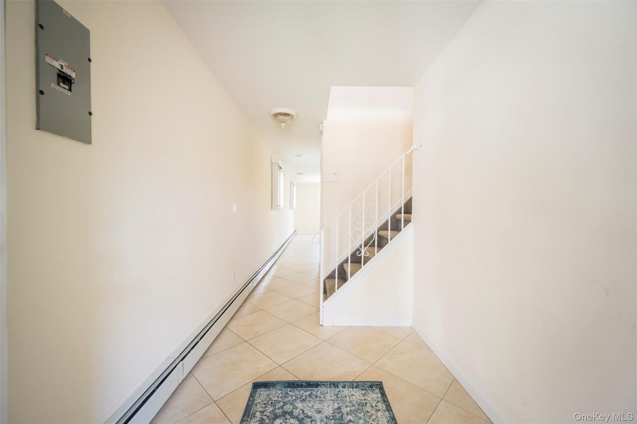 11 7th St - Photo 5 of 40