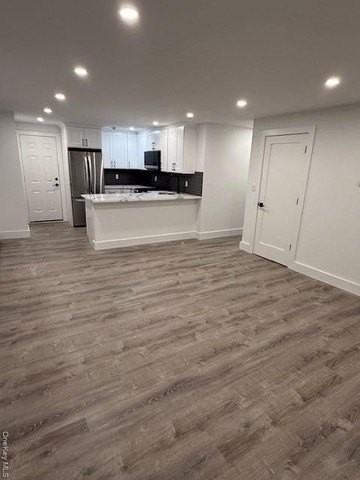 19 Bellport Ln Unit 1 #1 - Photo 6 of 17