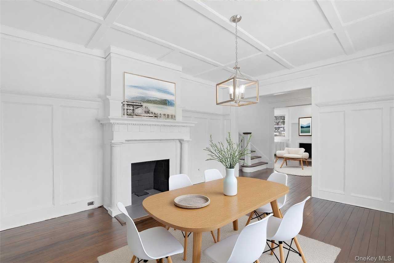 25 Midland Ave - Photo 6 of 36