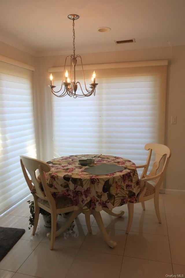 23 Northgate Cir - Photo 3 of 13