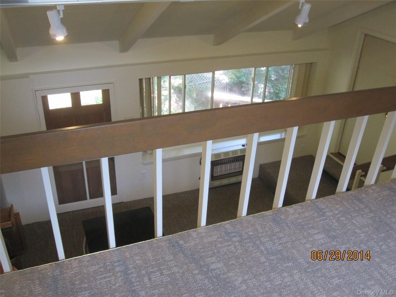 909 Route 9w S - Photo 7 of 12