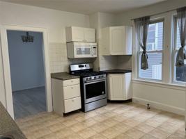 featured image of 514 College Pl