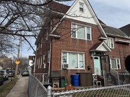 featured image of 16001 84th Rd 1st Fl