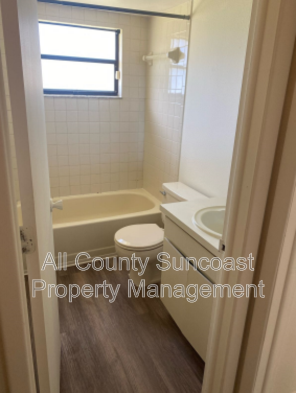 536 E Curlew Pl - Photo 6 of 9