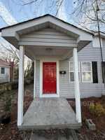 featured image of 629 W Kerr St