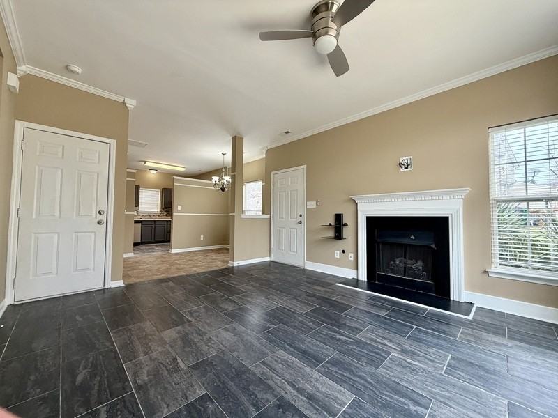 8803 Cinnabay Dr - Photo 4 of 23