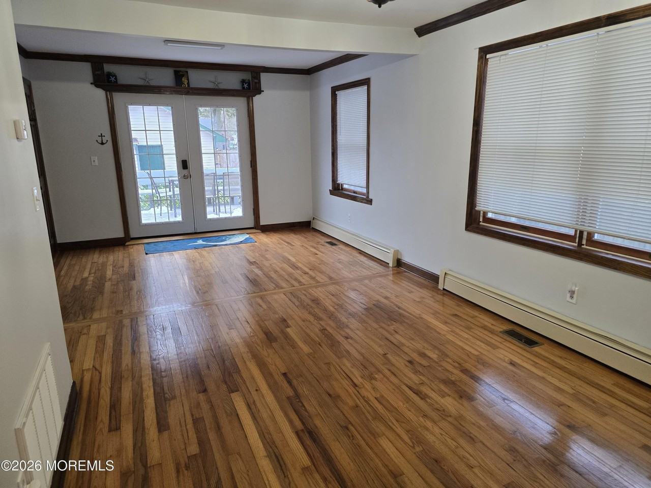 713 Buchanan St - Photo 6 of 14