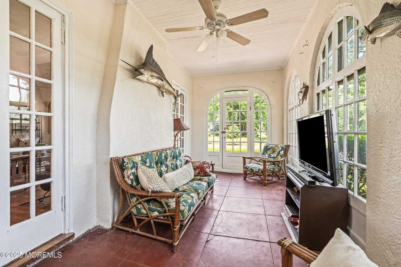 400 Grassmere Ave - Photo 7 of 19