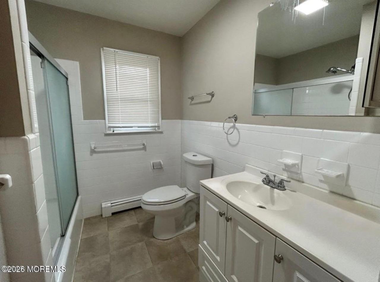 501 Bismarck St - Photo 7 of 21