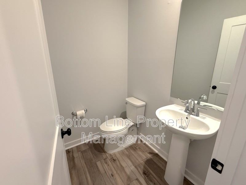 3314 Finchborough Ct - Photo 3 of 21