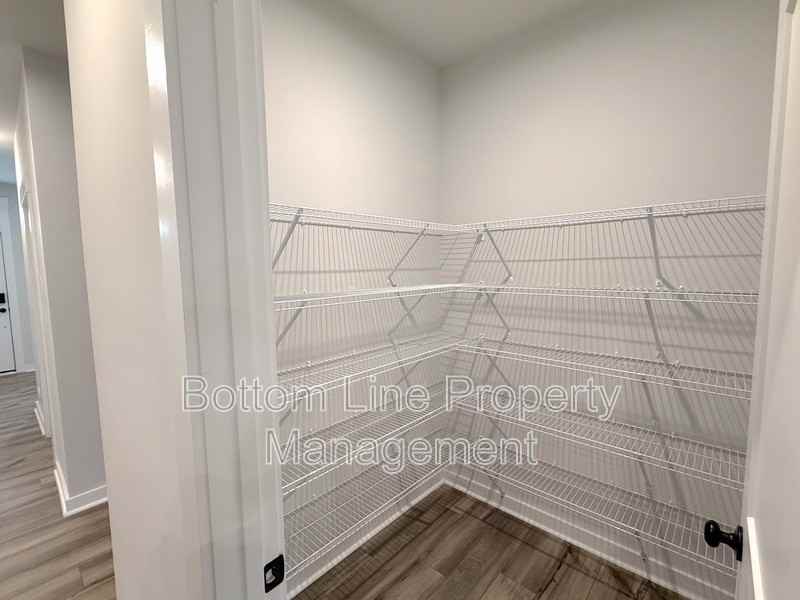 3314 Finchborough Ct - Photo 6 of 21