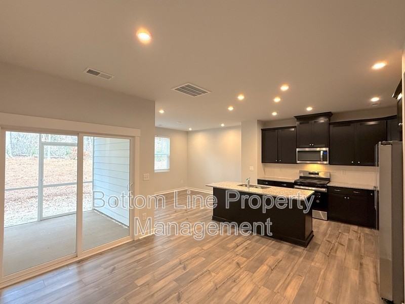 3314 Finchborough Ct - Photo 7 of 21