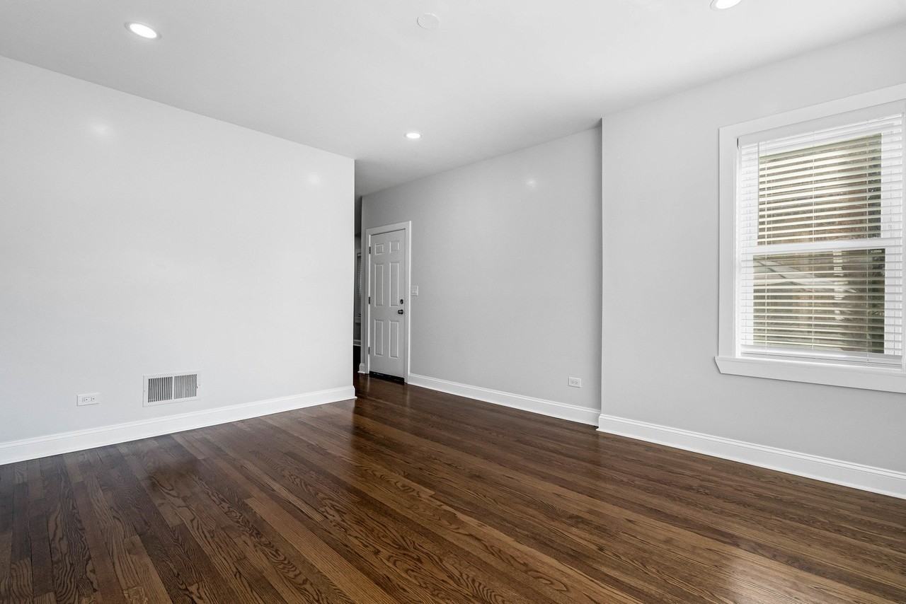 1837 N Mason Ave Unit 1 - Photo 5 of 15