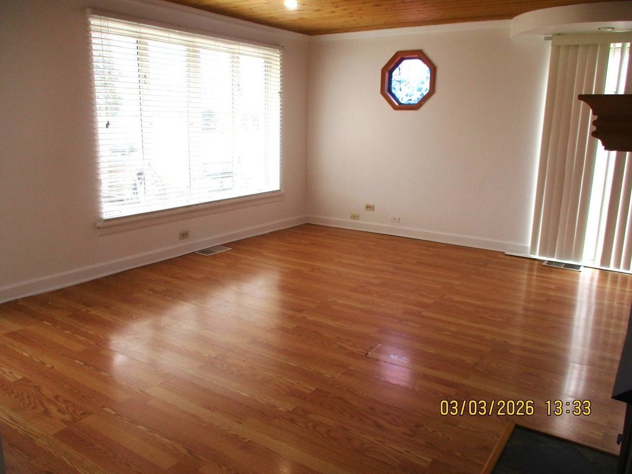 4128 W 90th St - Photo 5 of 16