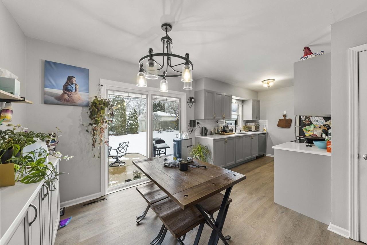 1620 Lucylle Ave - Photo 6 of 21