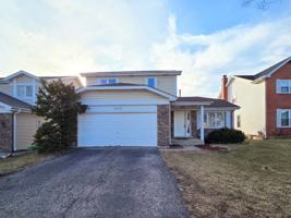 featured image of 1013 E Meadow Lake Dr
