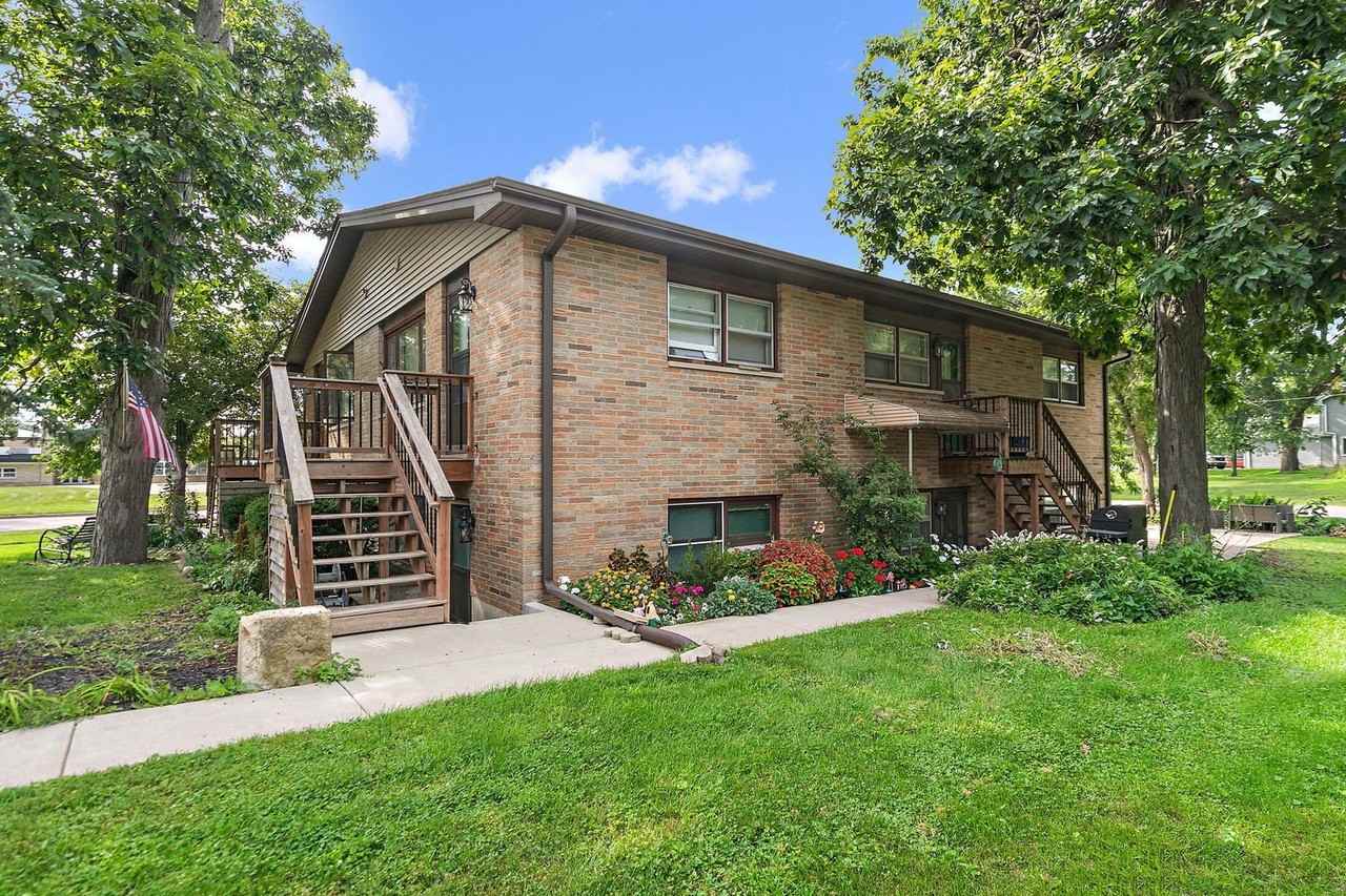 104 High Ave Unit D - Photo 2 of 22