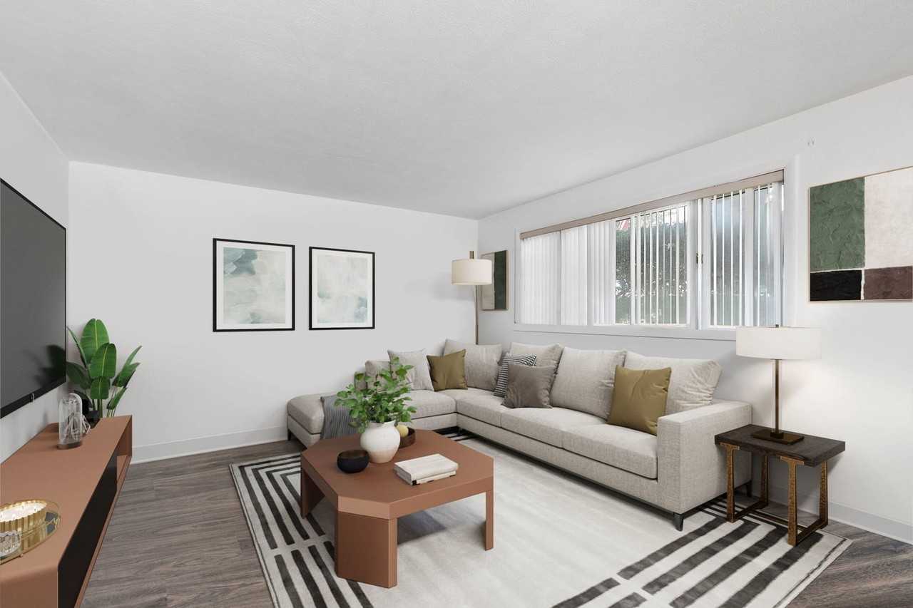 104 High Ave Unit D - Photo 5 of 22