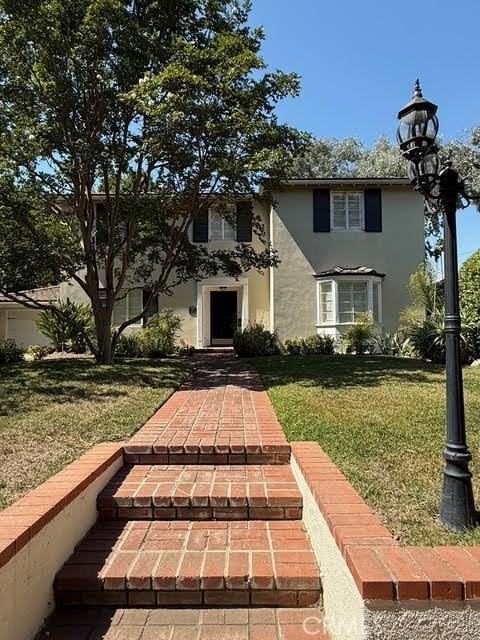 991 Roxbury Rd - Photo 2 of 39