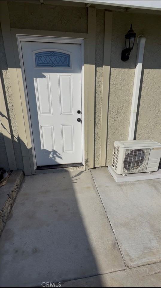 2752 S Arcadian Shores Rd #B - Photo 2 of 8