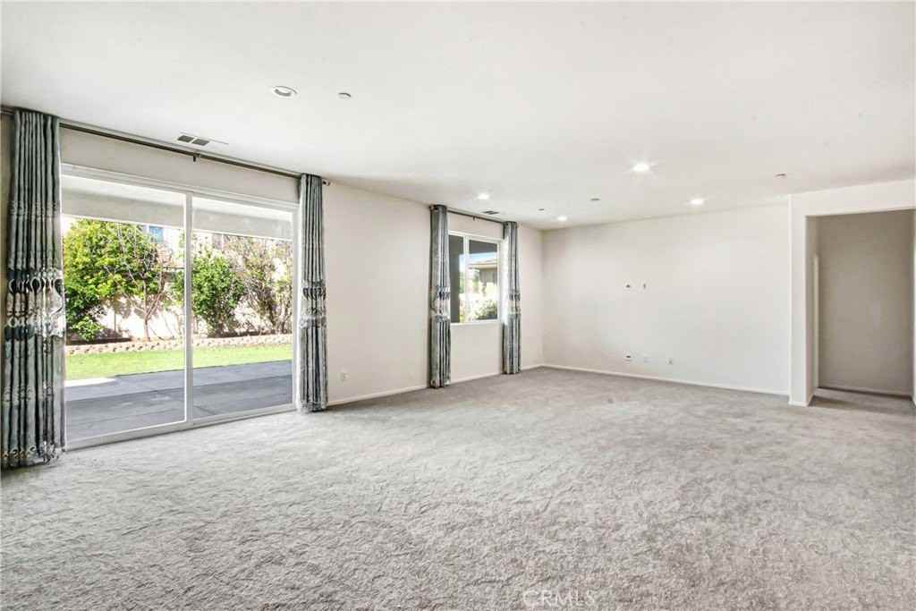 11627 Salvia St - Photo 6 of 25