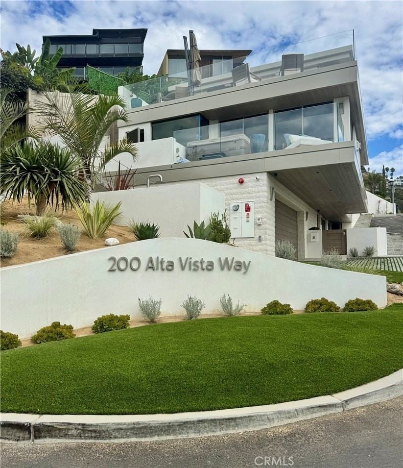 200 Alta Vista Way #B - Photo 2 of 28