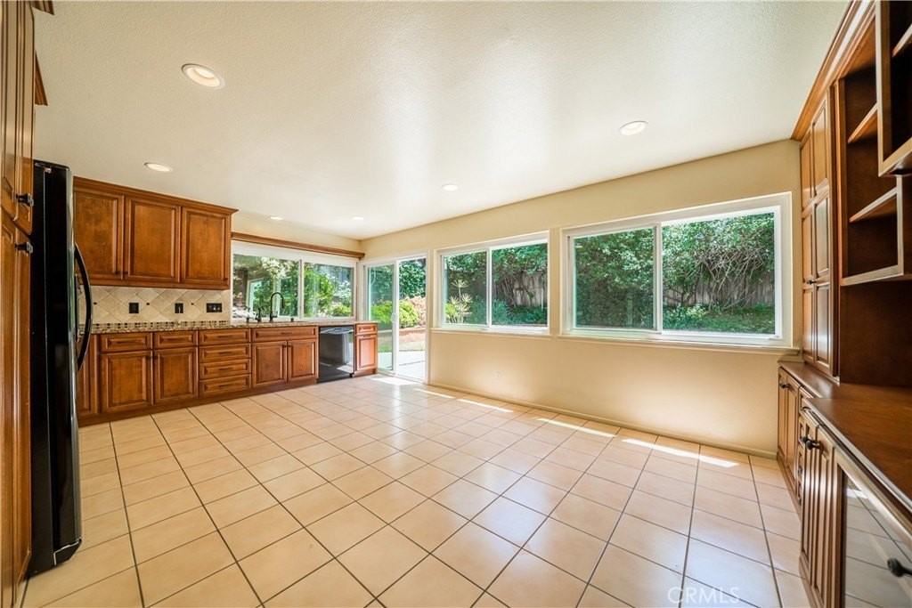 26412 Via Lara - Photo 5 of 50