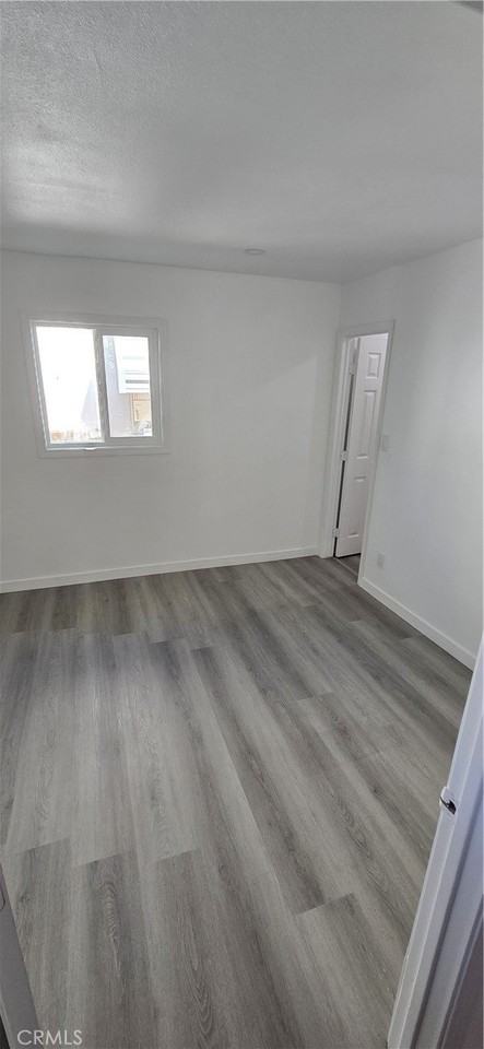 8110 Millergrove Dr - Photo 3 of 6