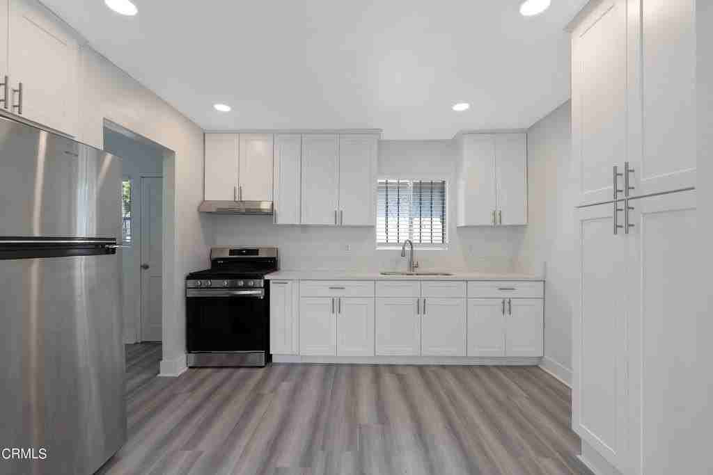 2650 Arvia St - Photo 4 of 14