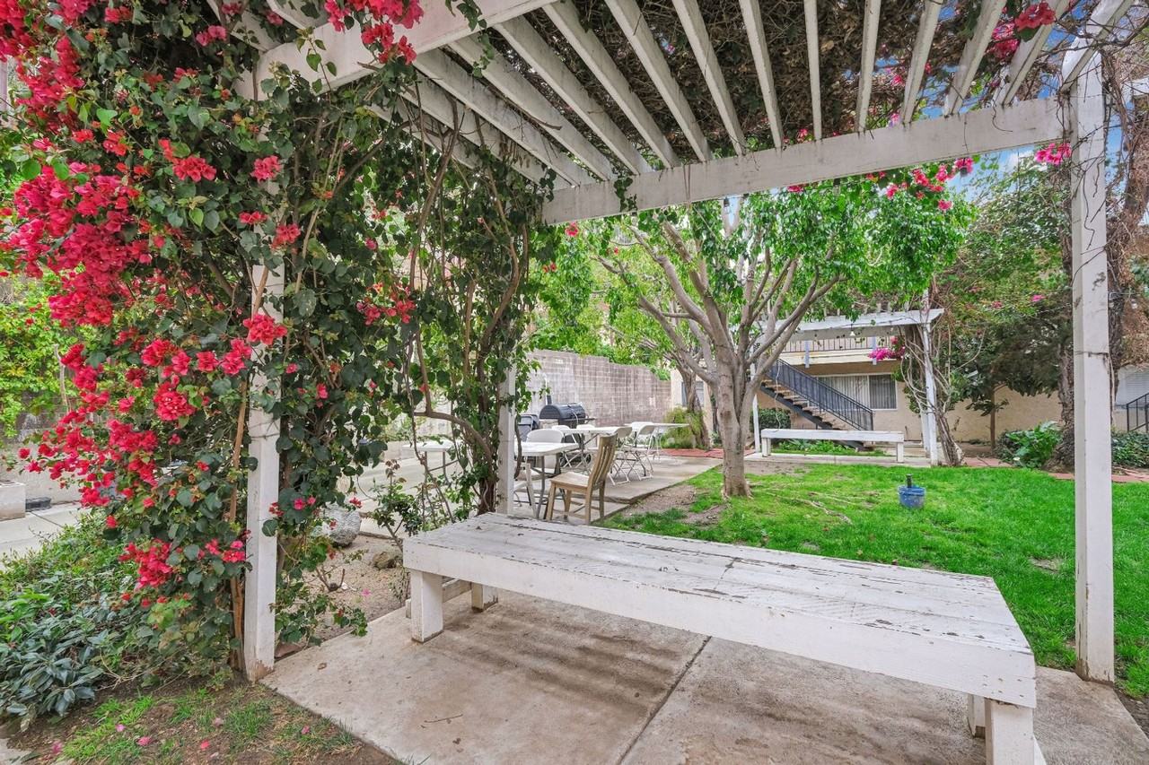 Ramona Garden Apartments - Photo 2 of 18